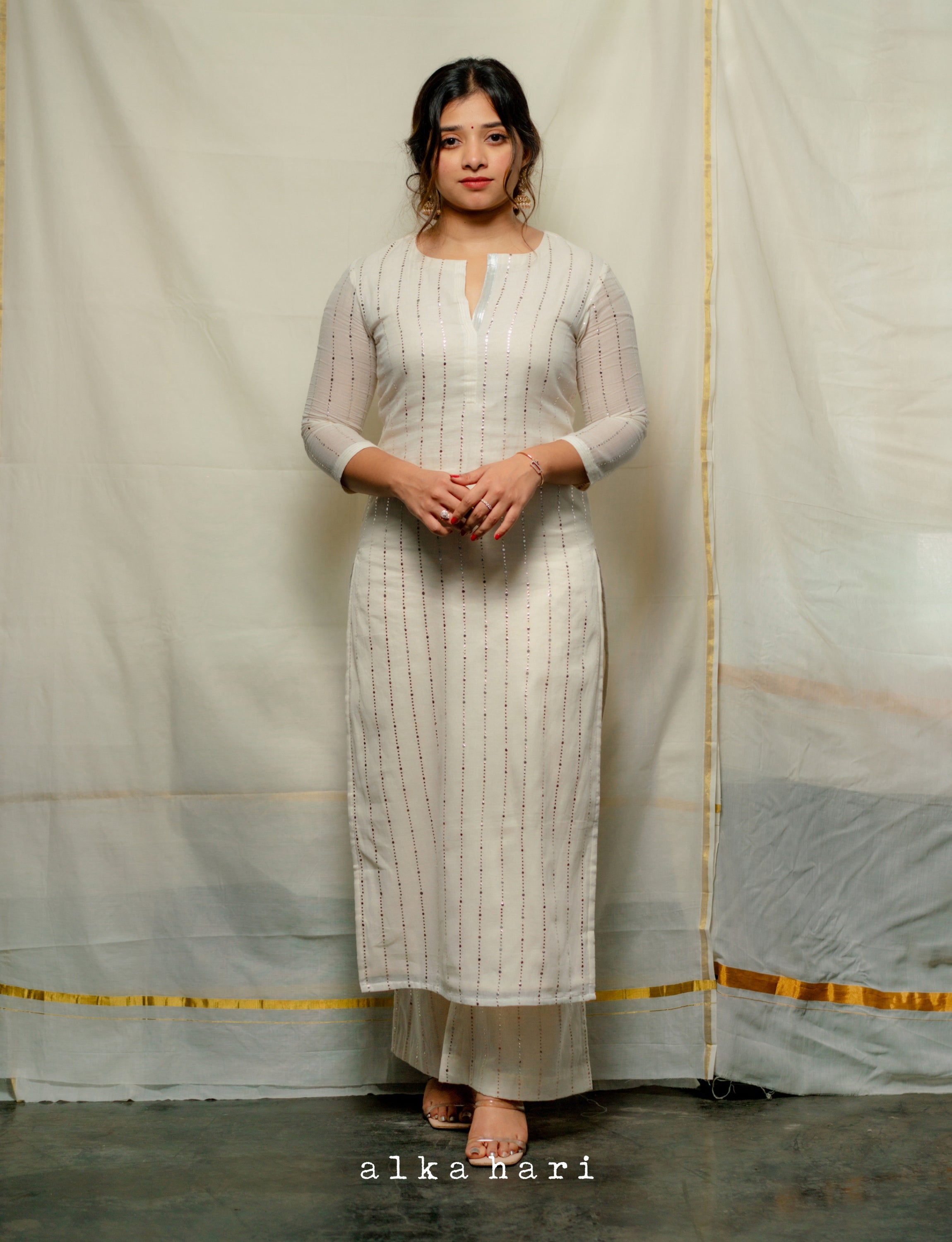 Cream Mukaish Work Kurta